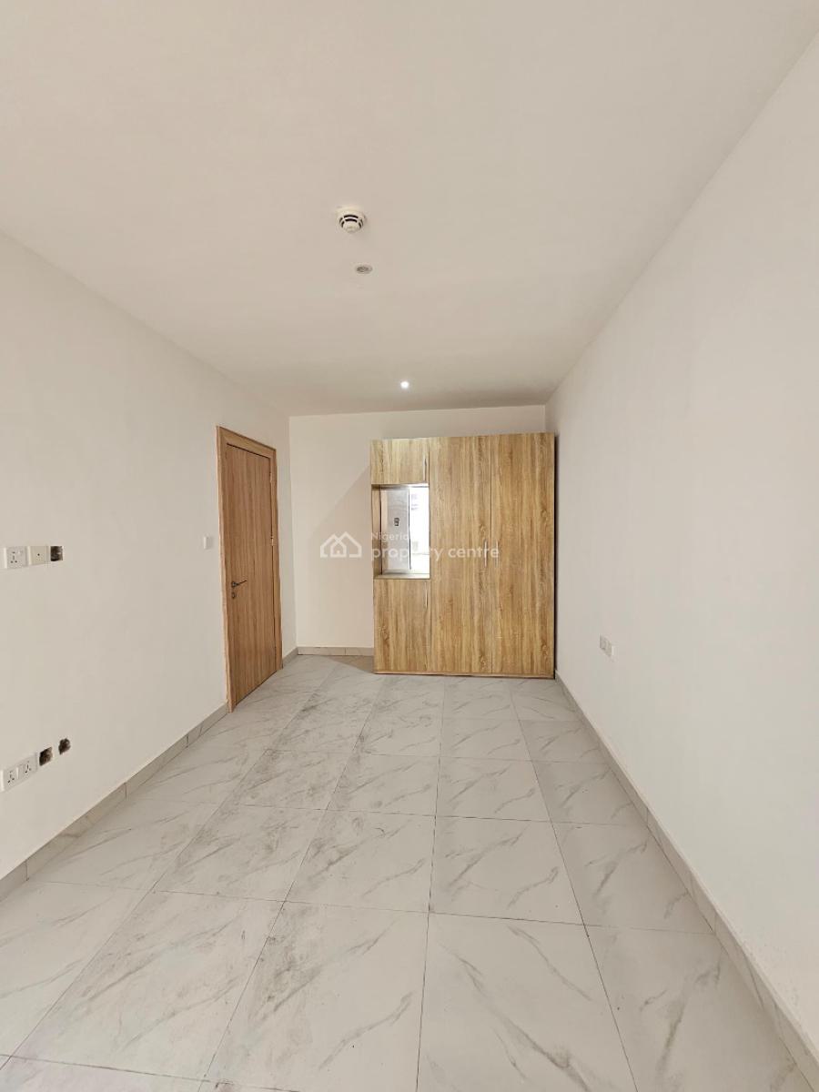 Pristine 3 Bedroom Apartment  with Elevator, Gym,pool & 24/7 Security, Ikate Elegushi, Lekki, Lagos, Flat / Apartment for Sale