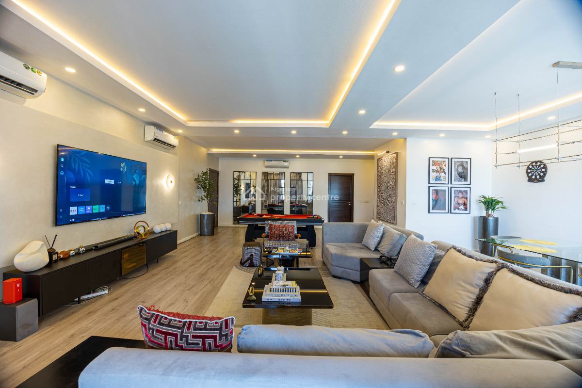 Cozy 3 Bedroom Apartment, Gerrad Road, Ikoyi, Lagos, Flat / Apartment Short Let