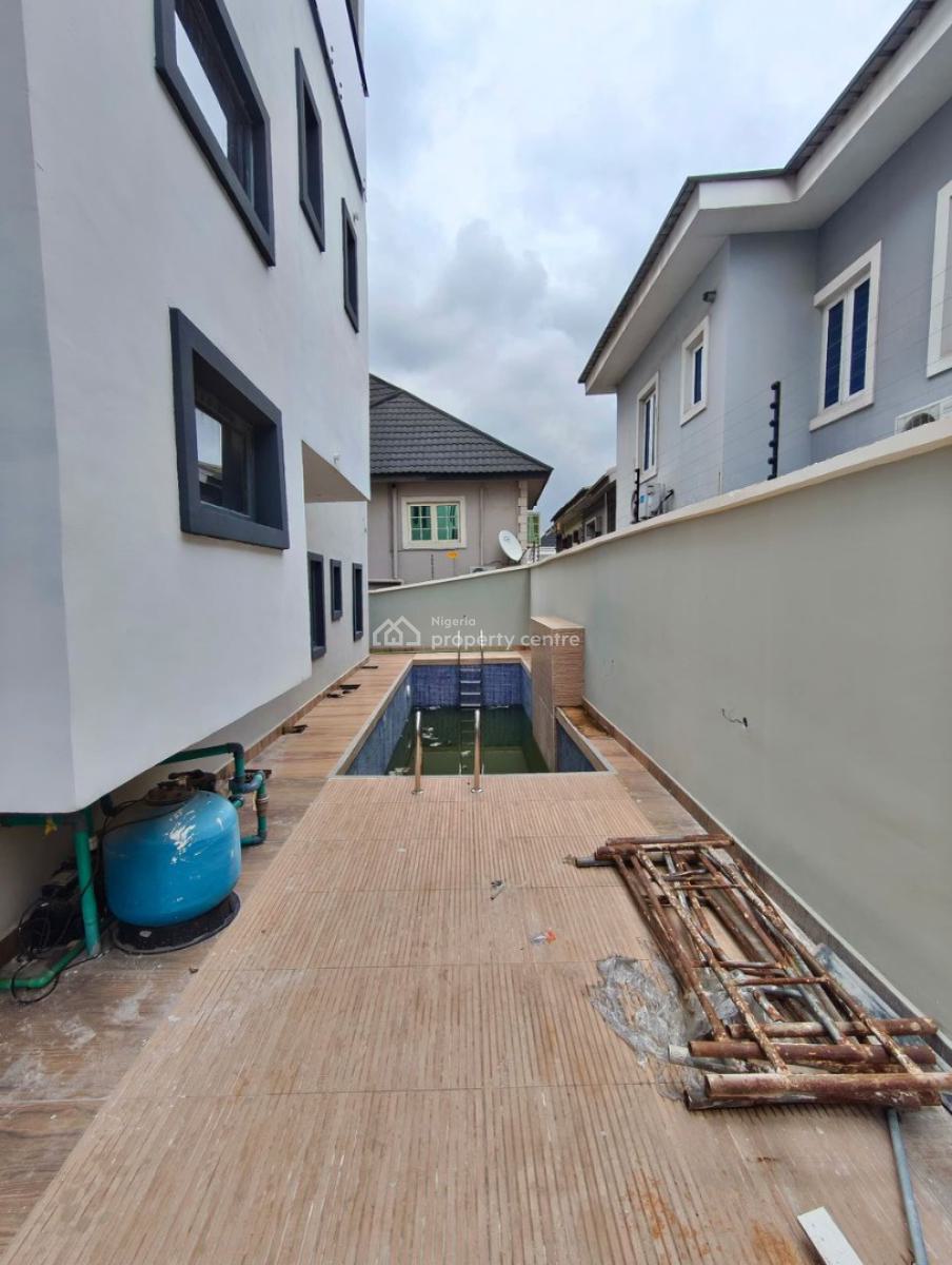 Luxury 5 Fully Detached Duplex with Bq, Magodo, Lagos, Detached Duplex for Sale