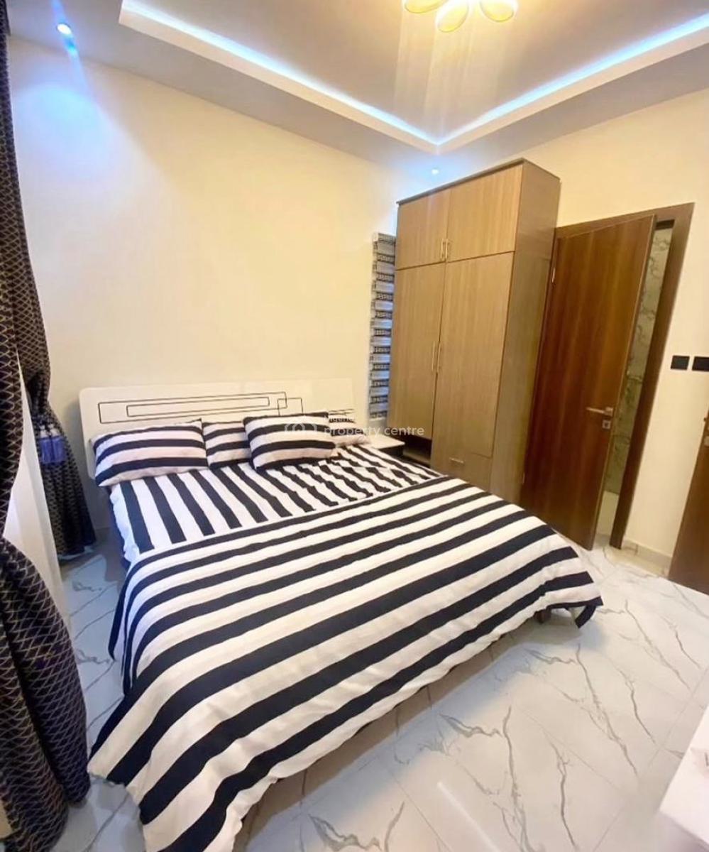 Furnished 1bedroom Apartment Available, Ologolo, Lekki, Lagos, Mini Flat (room and Parlour) for Rent