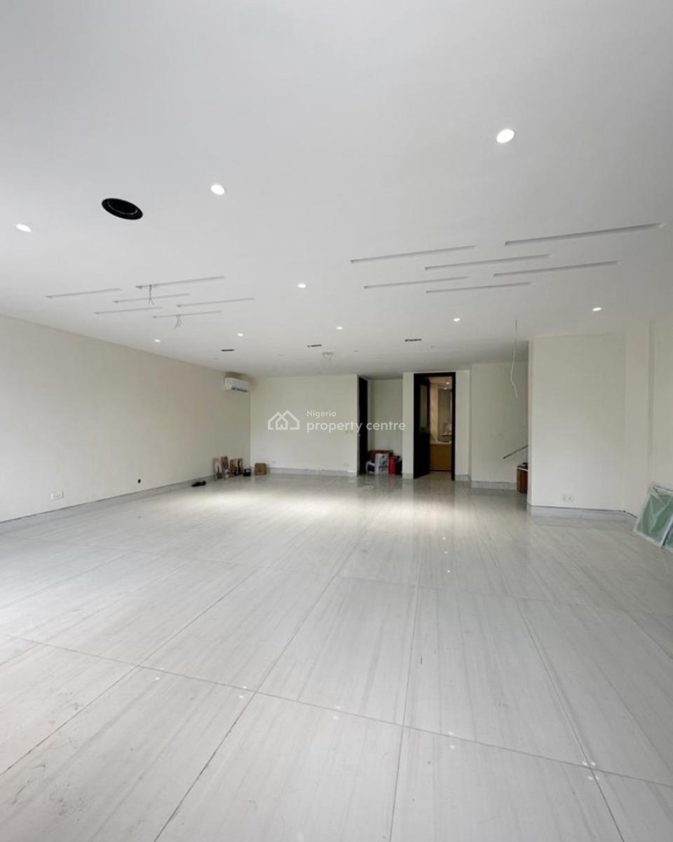 Serviced 4bedrooms Maisonette with Bq Available, Ikoyi, Ikoyi, Lagos, Flat / Apartment for Rent