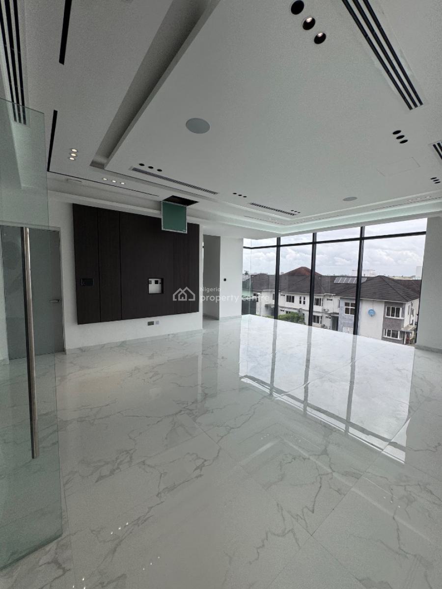 Prestigious 5-bedroom Mansion with Elevator, Cinema & Gym in Pinnock, Pinnock Beach Estate, Osapa, Lekki, Lagos, Detached Duplex for Sale
