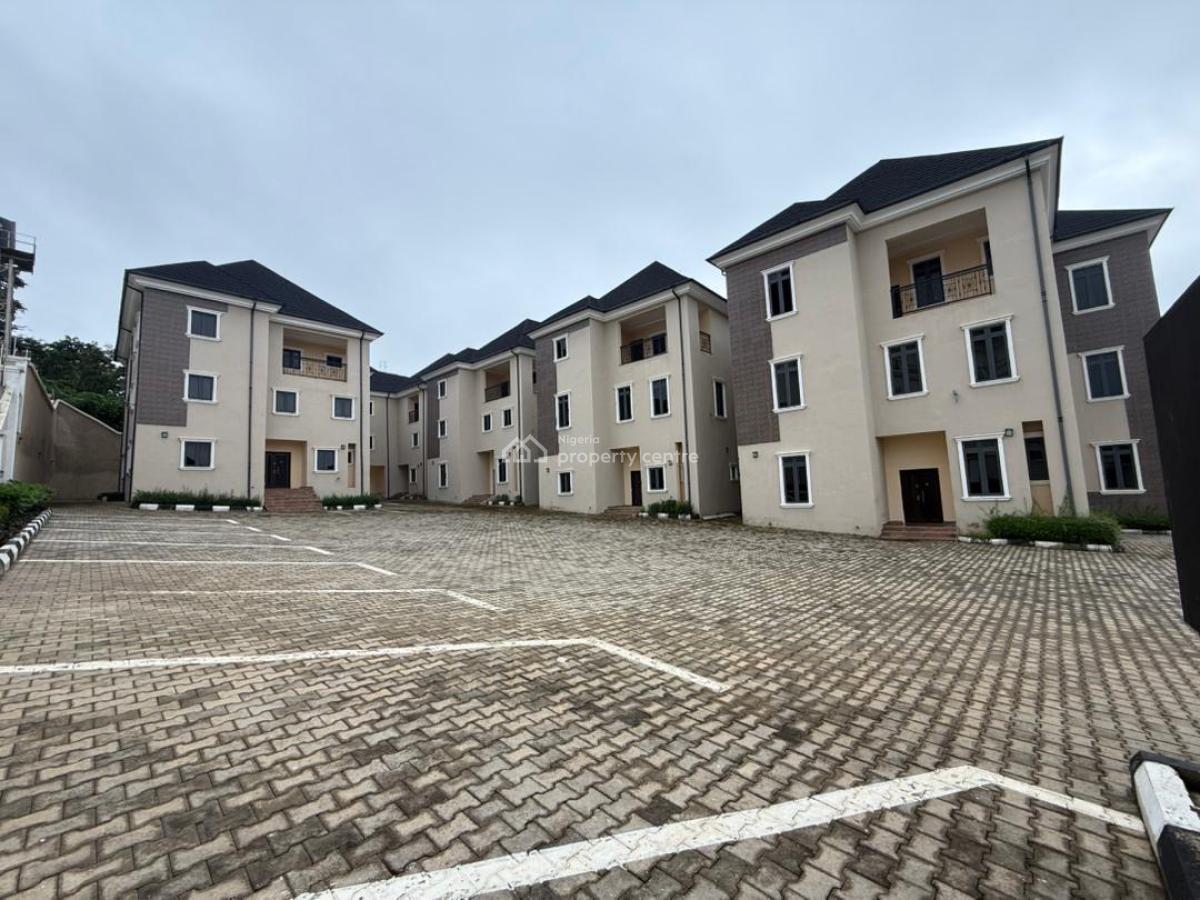 Well Finished 5 Units of Semi-detached Duplexes, Guzape District, Abuja, Semi-detached Duplex for Sale