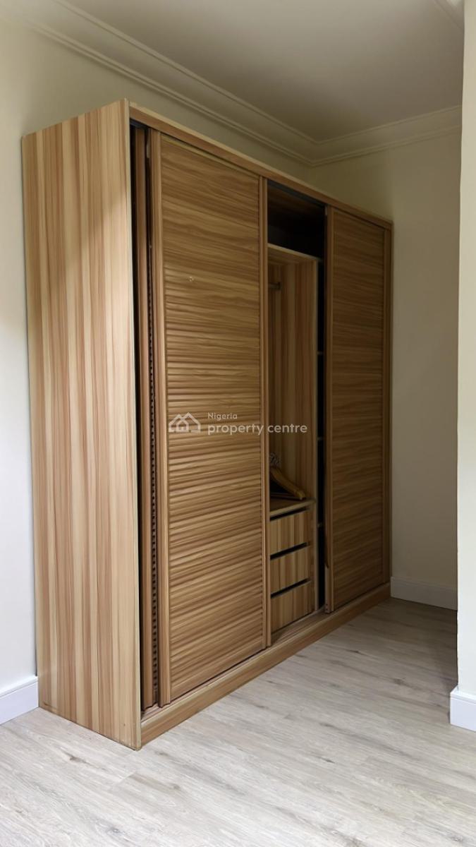 Exceptional Newly Renovated Curated Flat, Seagate Estate, By Spar Lekki, Ikate Elegushi, Lekki, Lagos, Flat / Apartment Short Let