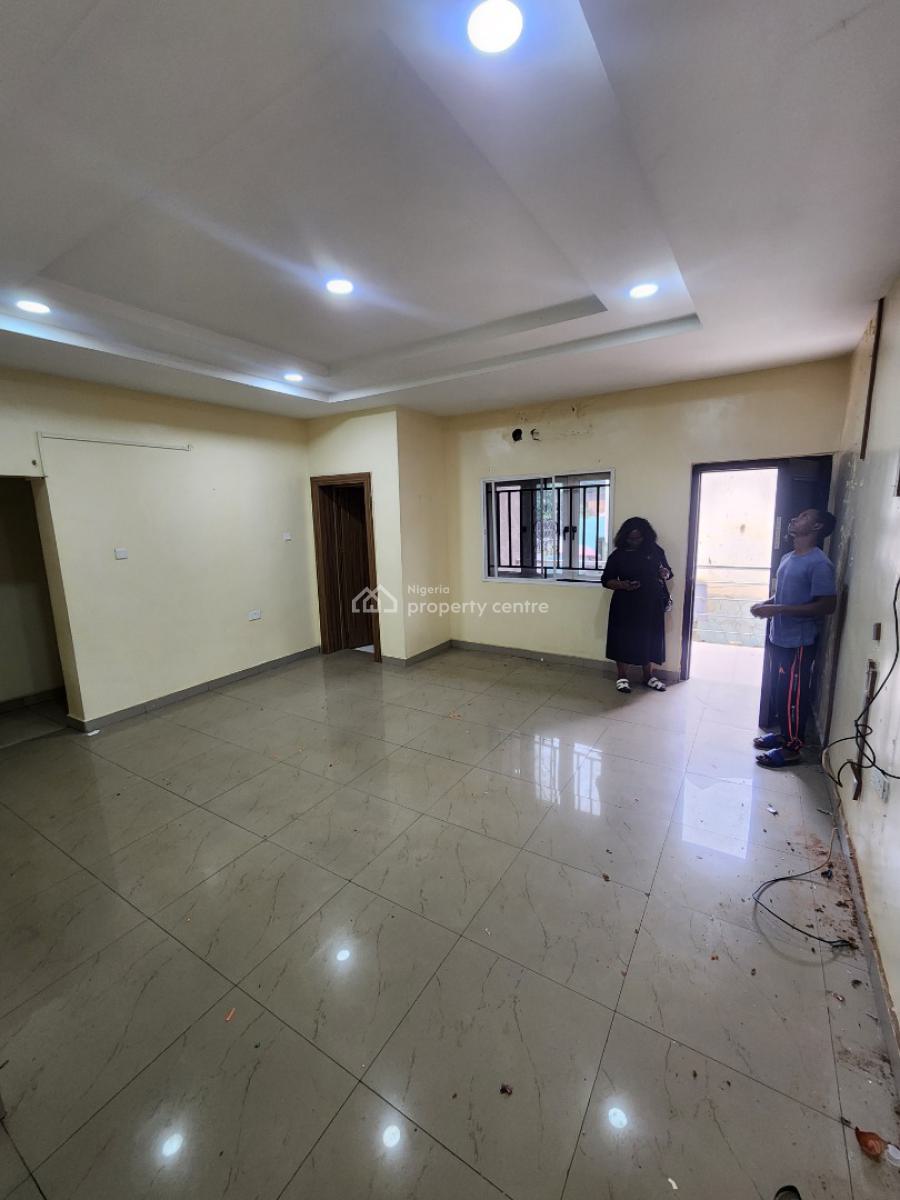Luxury Two Bedroom Block of Flat, News Engineering, Dawaki, Gwarinpa, Abuja, Flat / Apartment for Rent