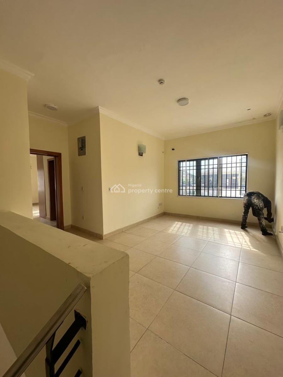 3-bedroom Apartment, Lekki Phase 1, Lekki, Lagos, House for Rent
