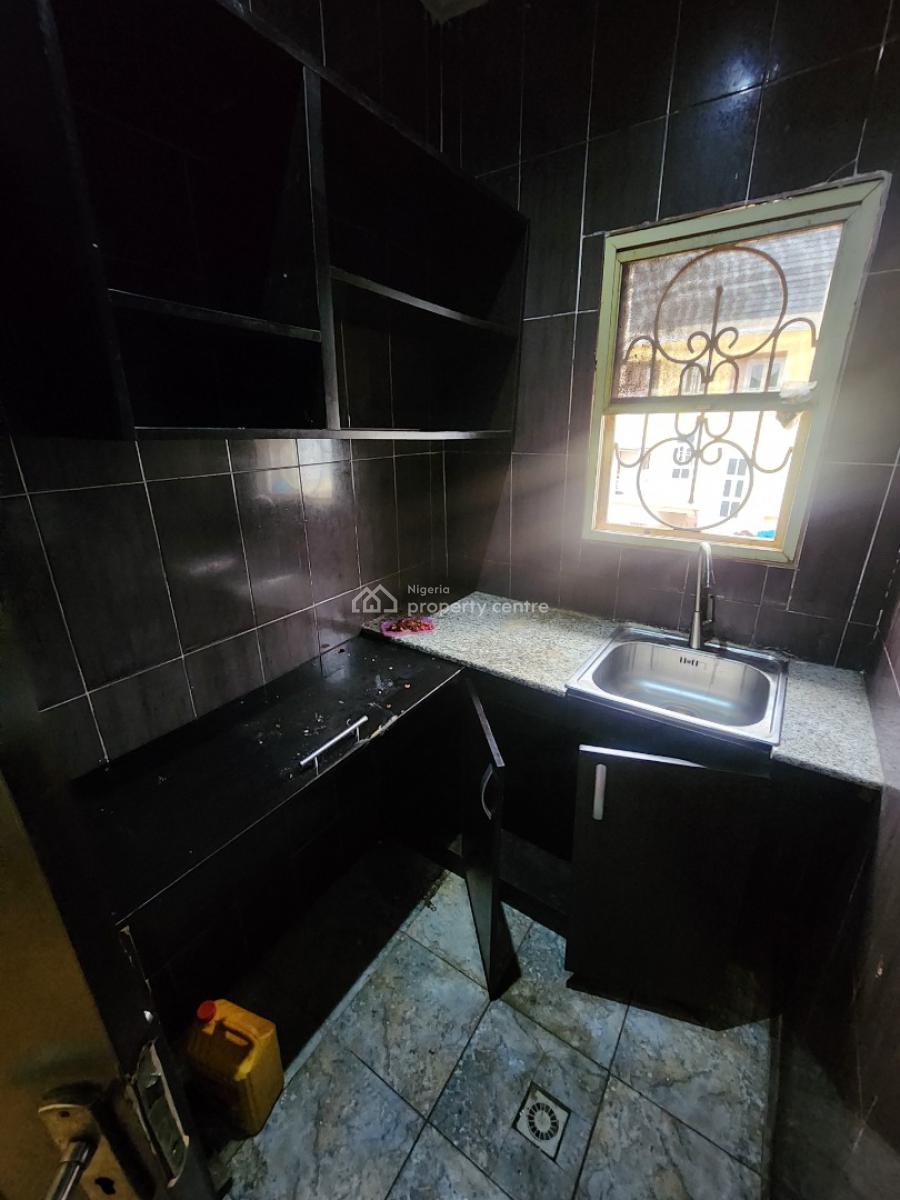 Luxury One Bedroom Block of Flat, News Engineering, Dawaki, Gwarinpa, Abuja, Flat / Apartment for Rent