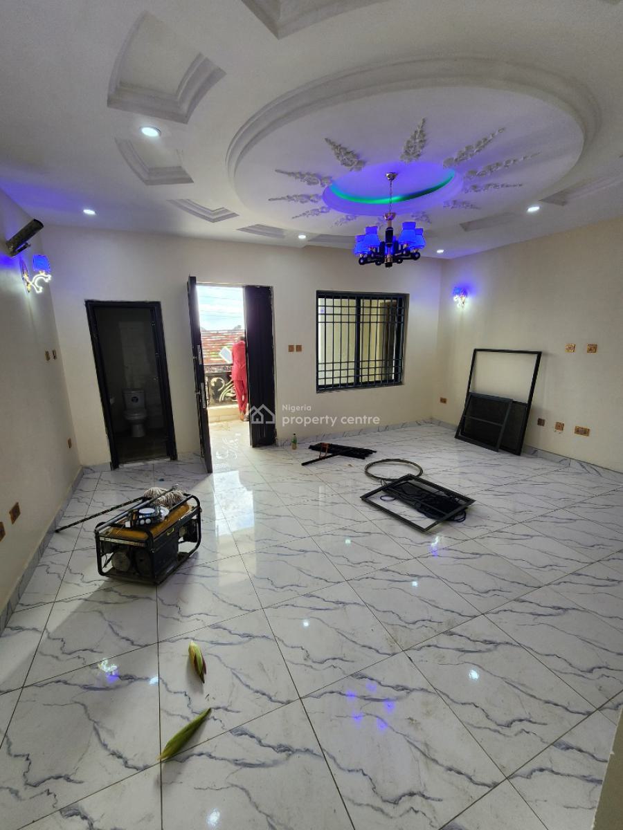 Luxury Two Bedroom Block of Flat, Dawaki District, Dawaki, Gwarinpa, Abuja, Flat / Apartment for Rent