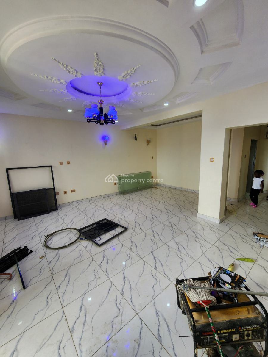 Luxury Two Bedroom Block of Flat, Dawaki District, Dawaki, Gwarinpa, Abuja, Flat / Apartment for Rent