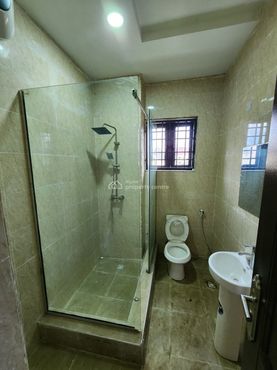 Luxury Two Bedroom Block of Flat, Dawaki District, Dawaki, Gwarinpa, Abuja, Flat / Apartment for Rent