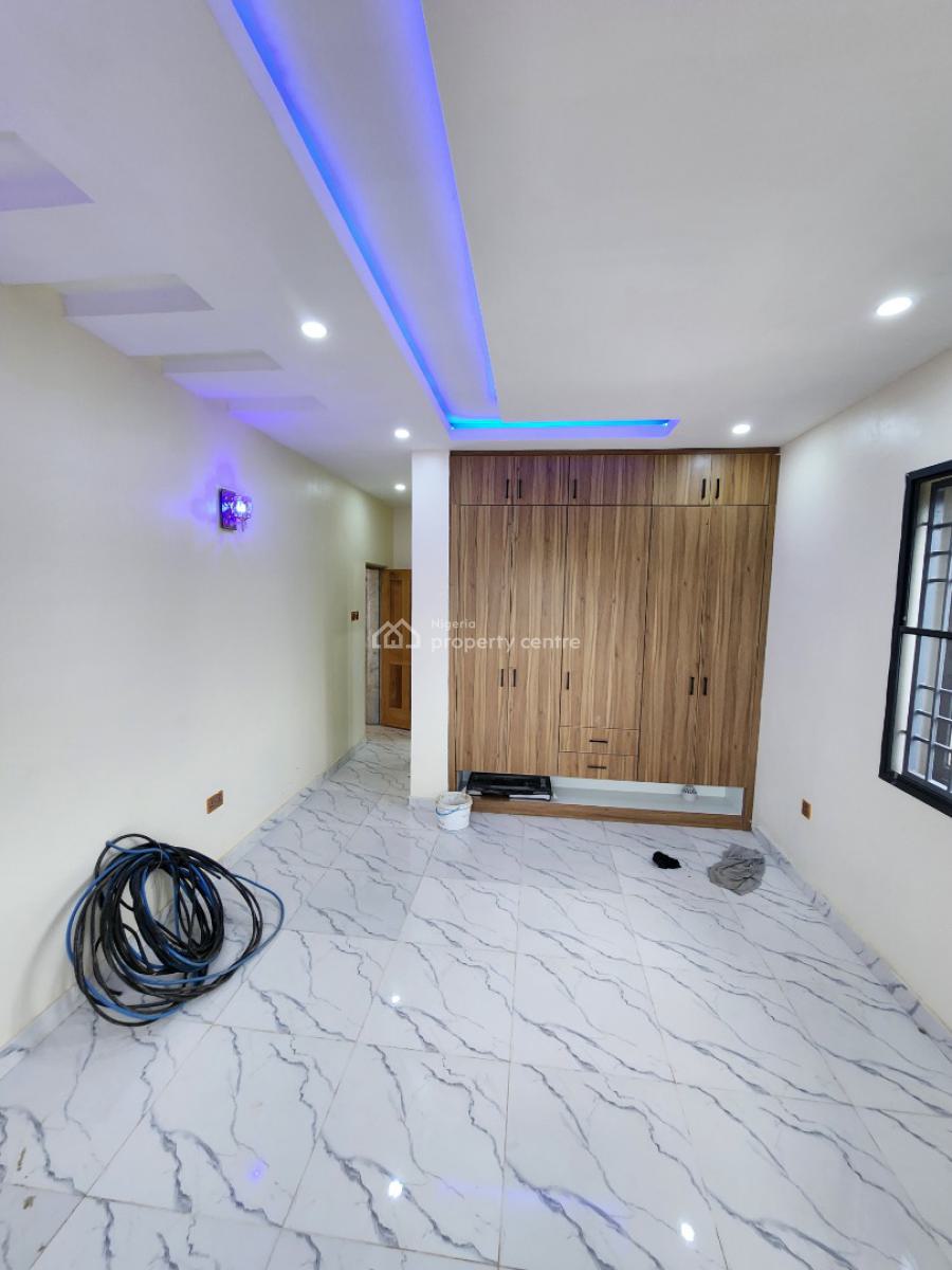 Luxury Two Bedroom Block of Flat, Dawaki District, Dawaki, Gwarinpa, Abuja, Flat / Apartment for Rent