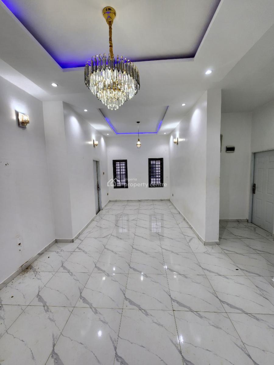 Luxury Two Bedroom Block of Flat, News Engineering Dawaki, Dawaki, Gwarinpa, Abuja, Flat / Apartment for Rent