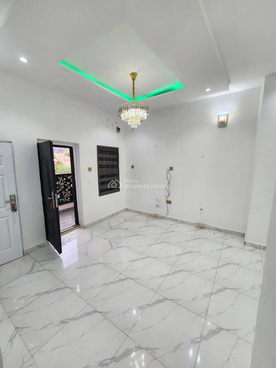 Luxury Two Bedroom Block of Flat, News Engineering Dawaki, Dawaki, Gwarinpa, Abuja, Flat / Apartment for Rent