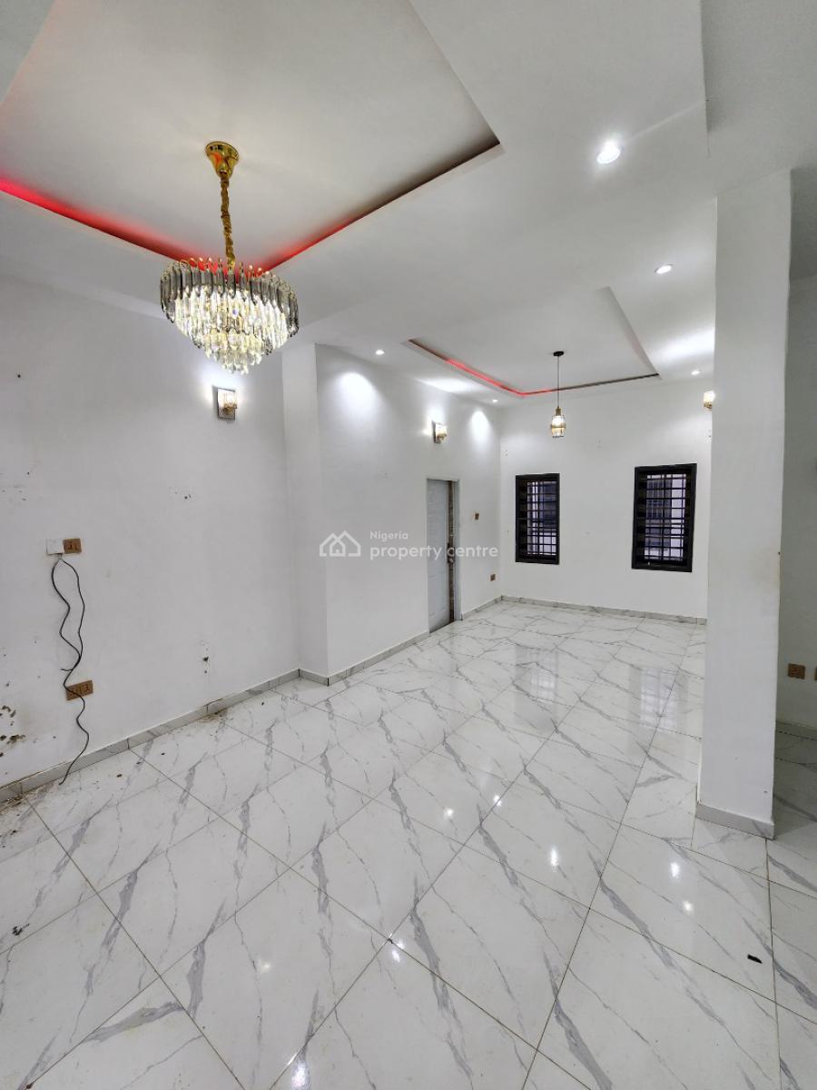 Luxury Two Bedroom Block of Flat, News Engineering Dawaki, Dawaki, Gwarinpa, Abuja, Flat / Apartment for Rent