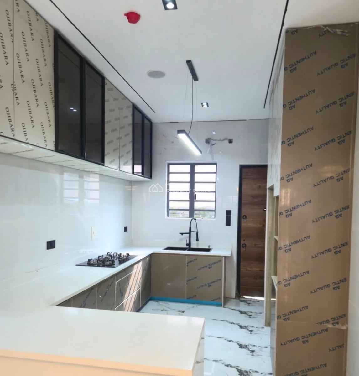 4-bedroom Terrace Duplex, Lekki Phase 1, Lekki, Lagos, Terraced Duplex for Sale