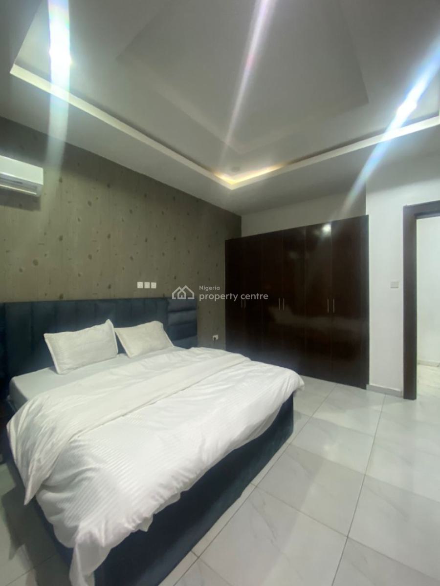 a New Serviced & Furnished 3bedroom Flat + 1bq, Jahi District Abuja ( The House Is in a Secured Environment), Jahi, Abuja, Flat / Apartment for Rent