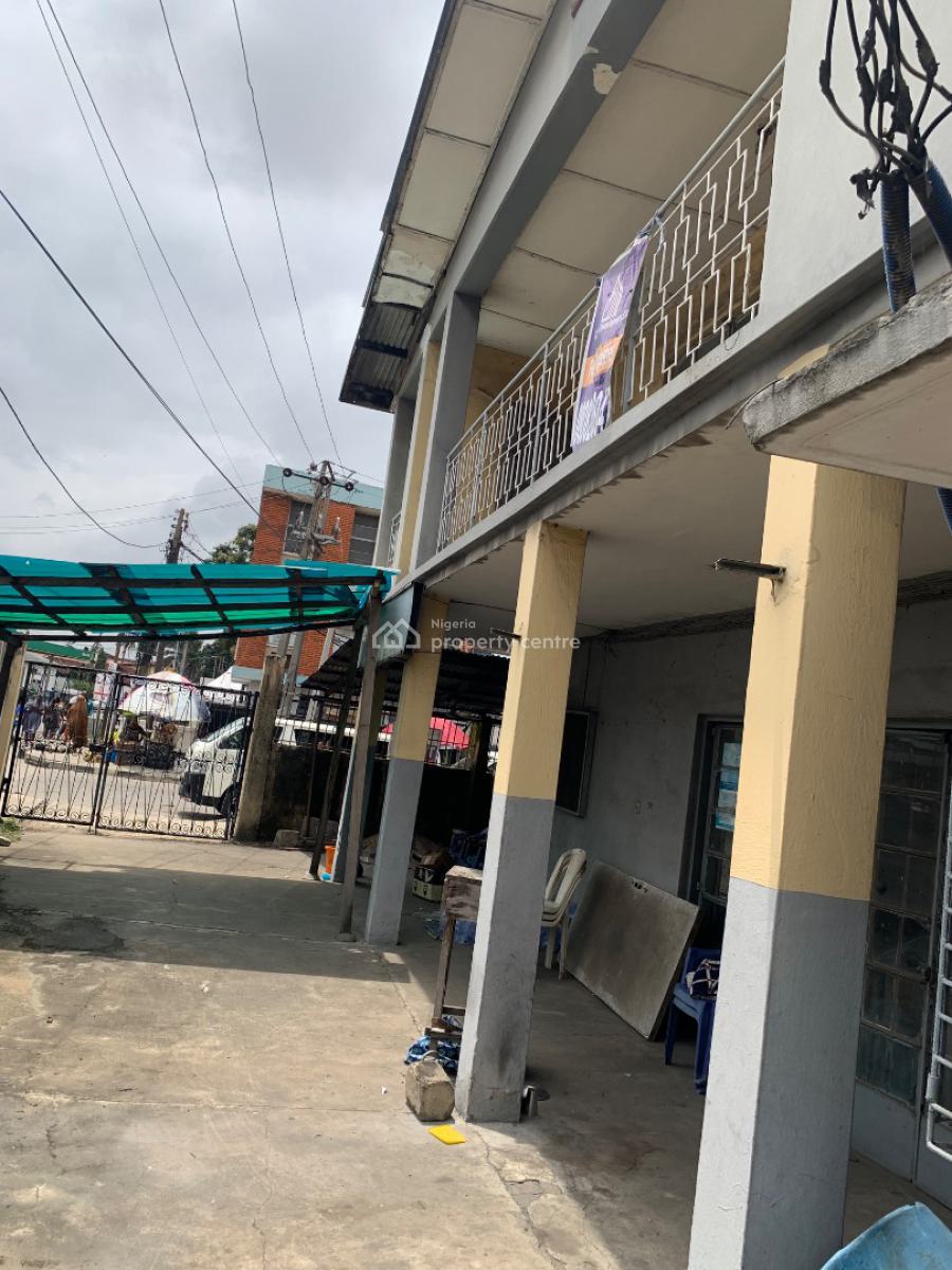 Well Maintained Building, Itire, Lagos, Detached Duplex for Rent