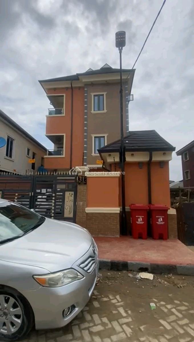 Newly Built Solid N Well Maintained Blocks of Flat Consisting *(5 Nos, Oluwalogbon Street, Shomolu, Lagos, Block of Flats for Sale