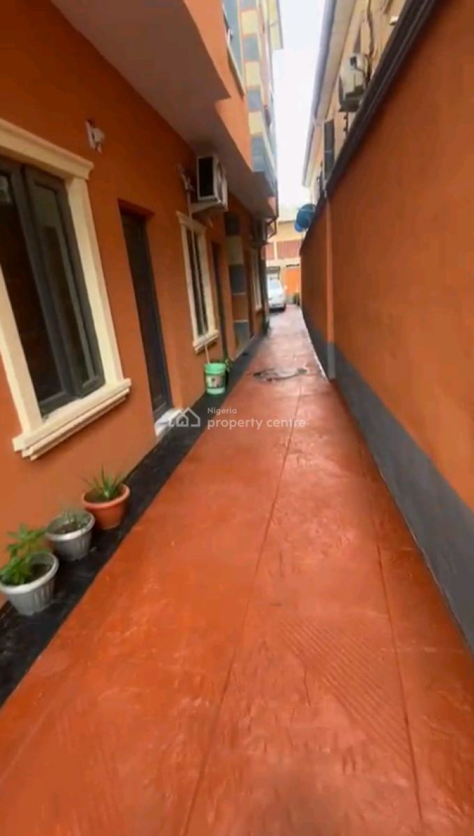 Newly Built Solid N Well Maintained Blocks of Flat Consisting *(5 Nos, Oluwalogbon Street, Shomolu, Lagos, Block of Flats for Sale