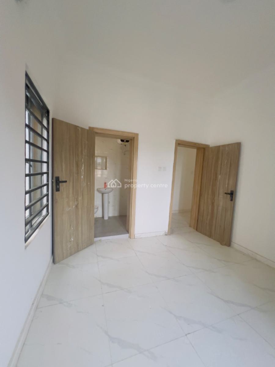 Well Built 2bed Apartment, Ilasan, Lekki, Lagos, Flat / Apartment for Rent