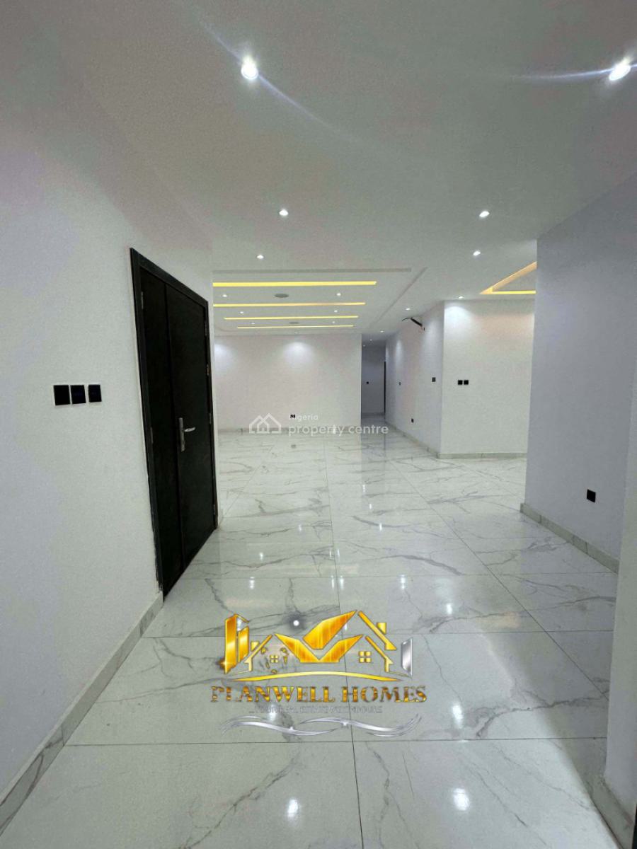 2 Bedroom Apartment, Lekki Phase 1, Lekki, Lagos, Block of Flats for Sale