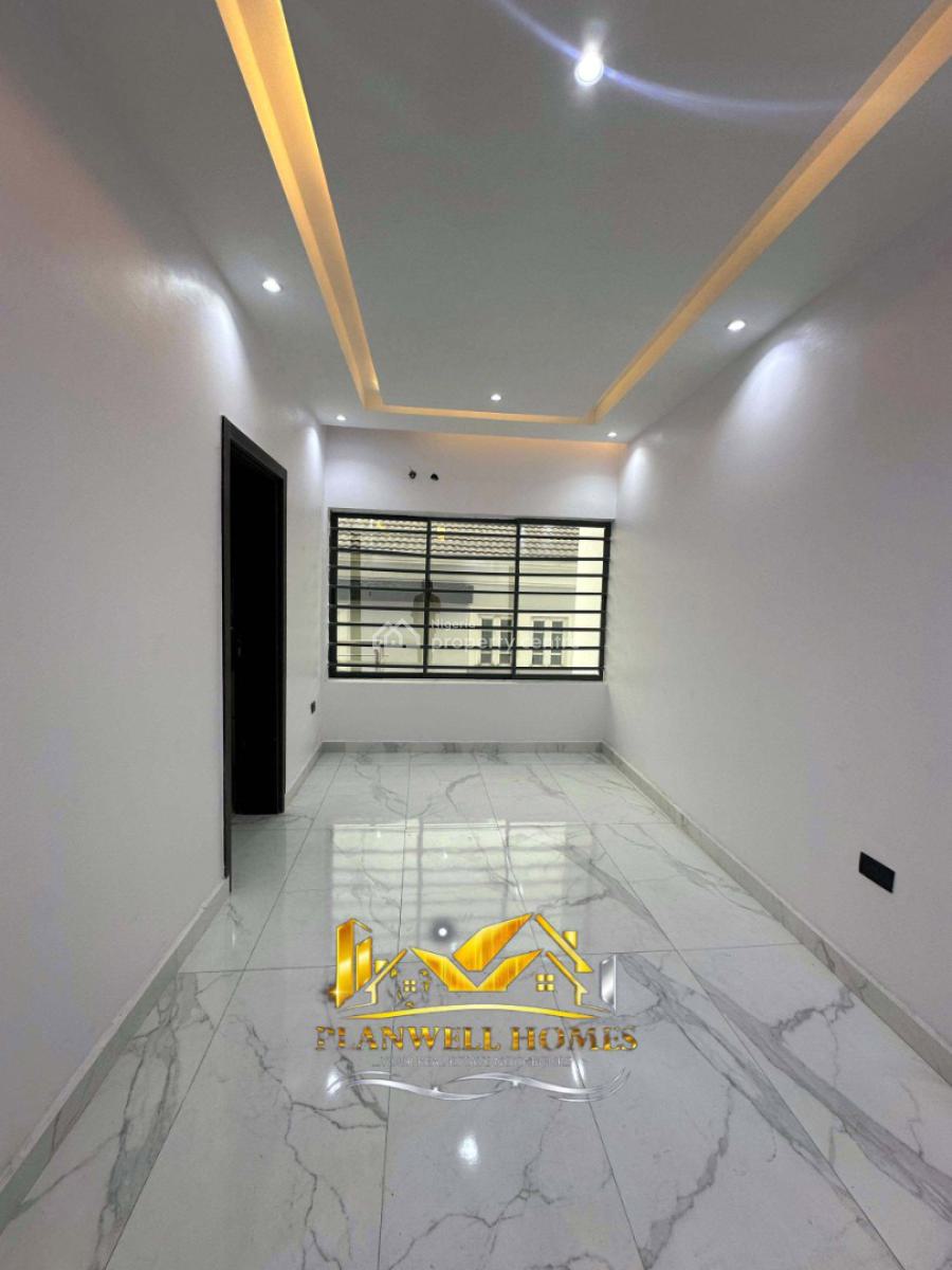 2 Bedroom Apartment, Lekki Phase 1, Lekki, Lagos, Block of Flats for Sale