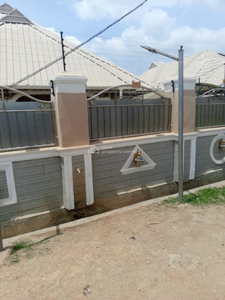 Classical 3 Bedroom and 2 Bedroom Flat with Modern Facilities, Onward Hospital Agunbelewo Area Behind Oroki Estate Phase 2, Osogbo, Osun, Semi-detached Bungalow for Sale