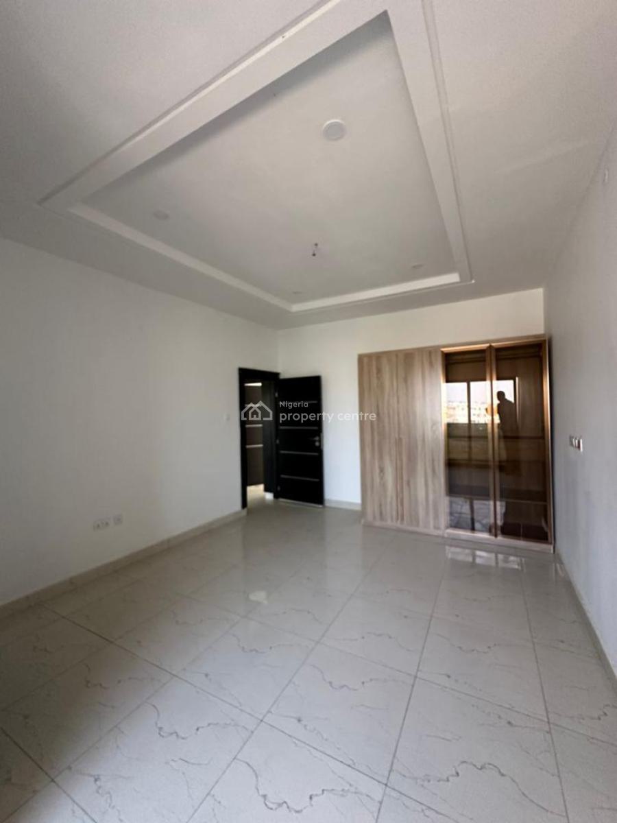Newly Built Spacious 4bedroom Terrace  Duplex with an Attached Bq, Guzape District, Abuja, Terraced Duplex for Sale