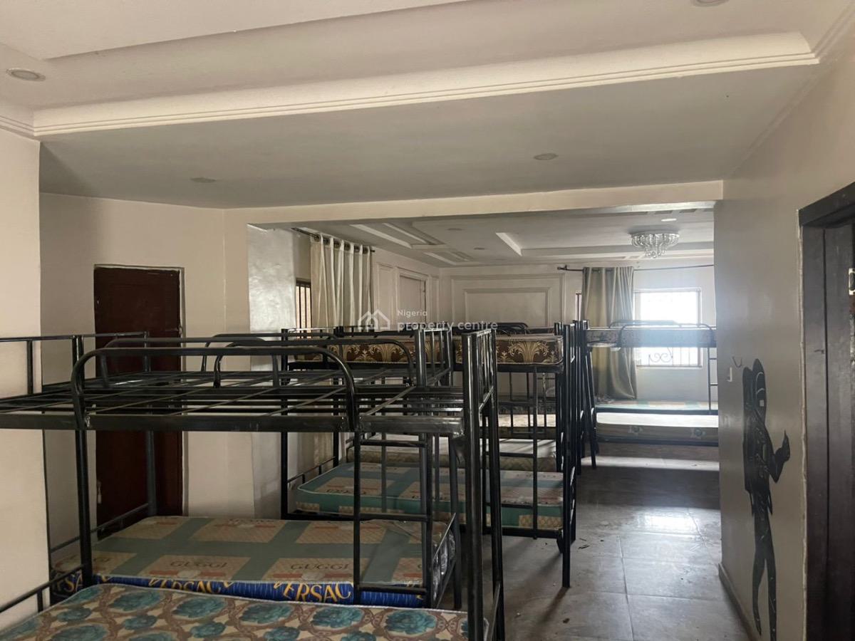 Serviced 3 Bedrooms Apartment Available, Oniru, Victoria Island (vi), Lagos, Flat / Apartment for Rent