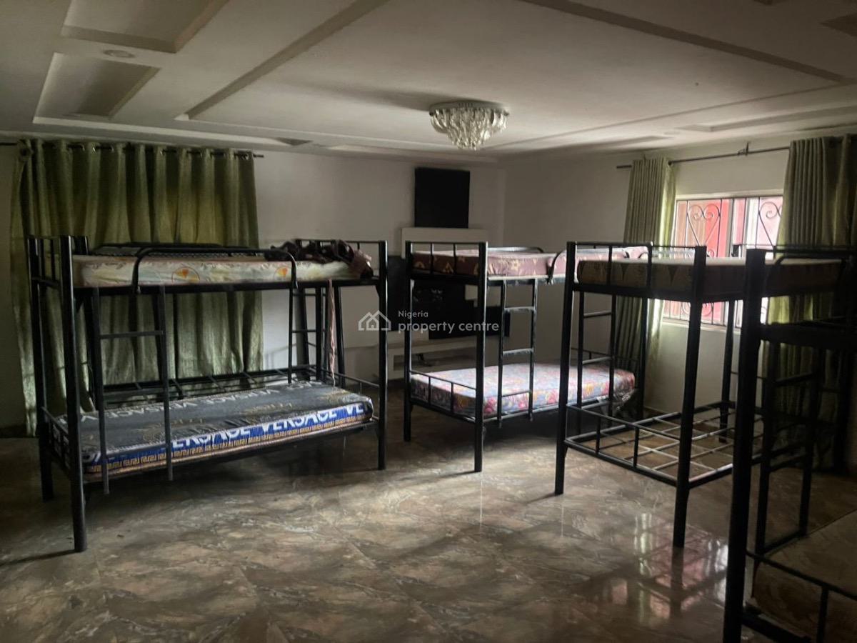 Serviced 3 Bedrooms Apartment Available, Oniru, Victoria Island (vi), Lagos, Flat / Apartment for Rent