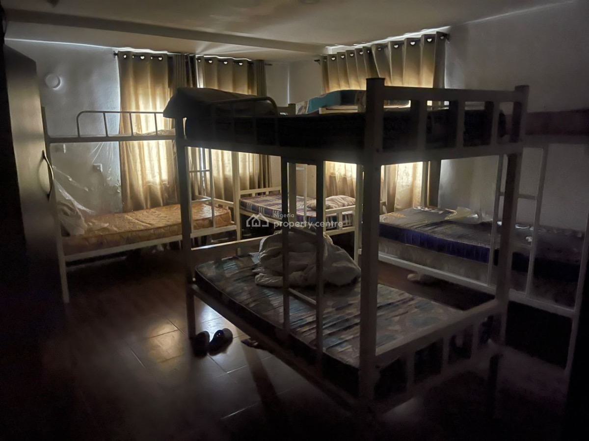 Serviced 3 Bedrooms Apartment Available, Oniru, Victoria Island (vi), Lagos, Flat / Apartment for Rent