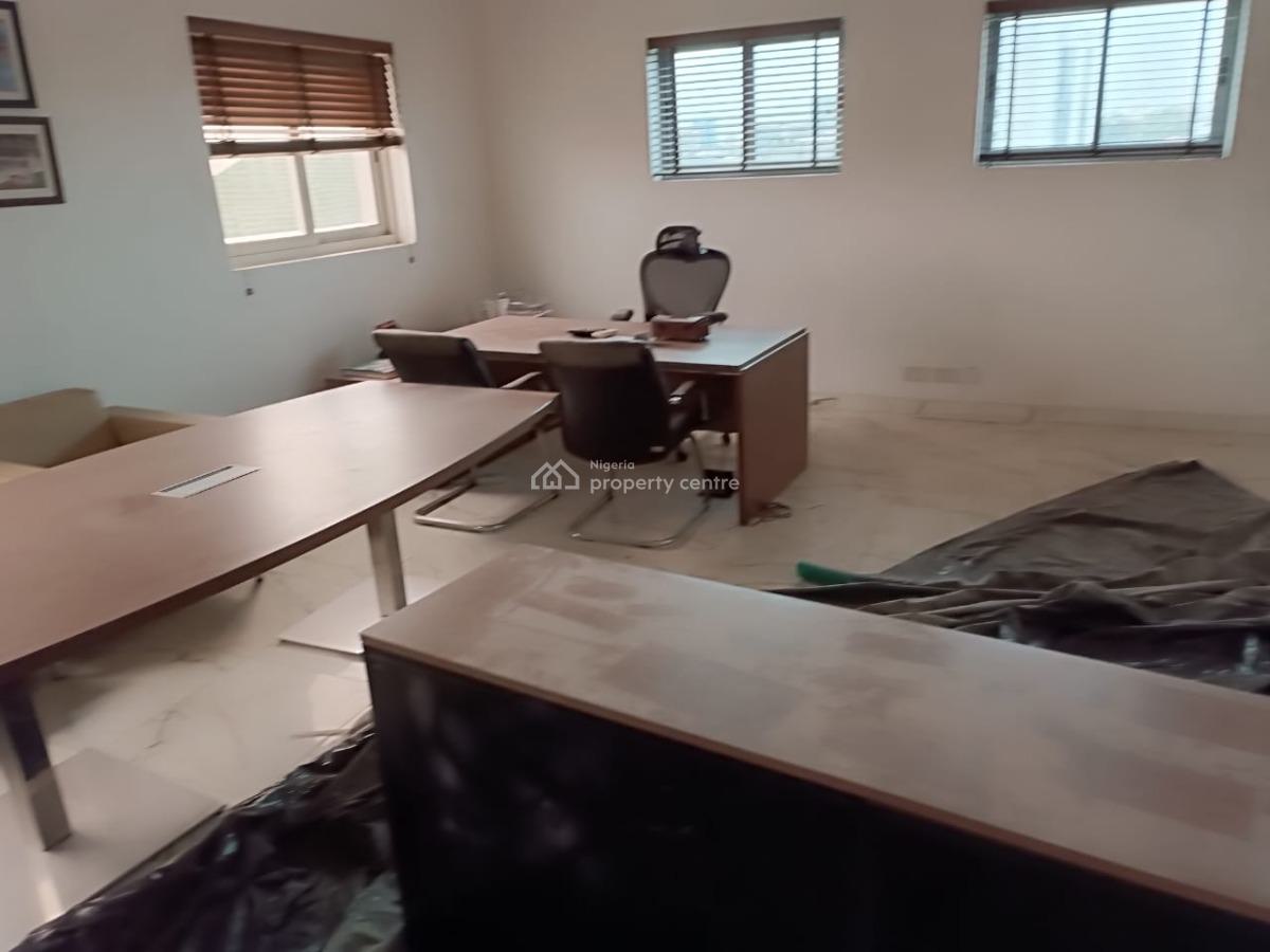 2 Bedroom Penthouse., Lekki Phase 1, Lekki, Lagos, Flat / Apartment for Rent