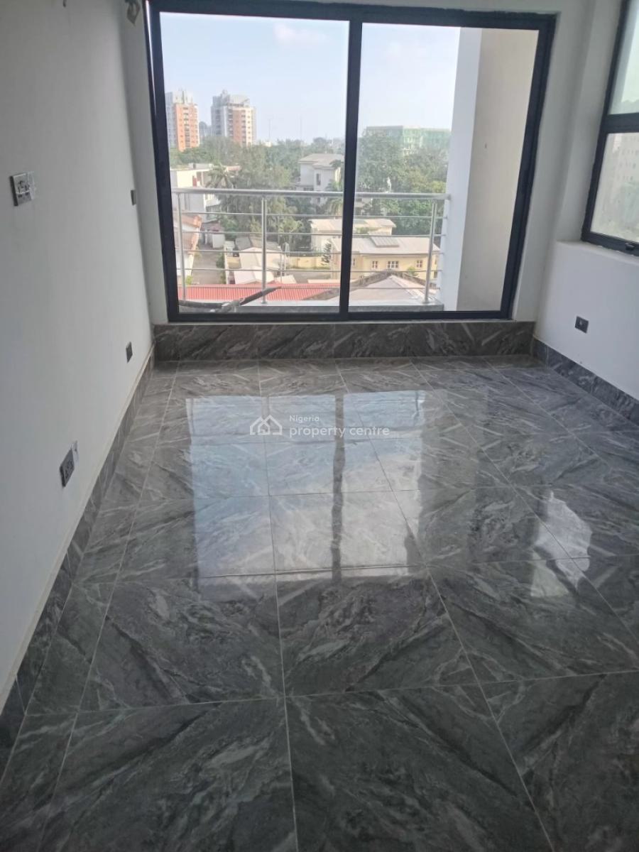 Clean 3 Bedroom Apartment, Old Ikoyi, Ikoyi, Lagos, Flat / Apartment for Rent