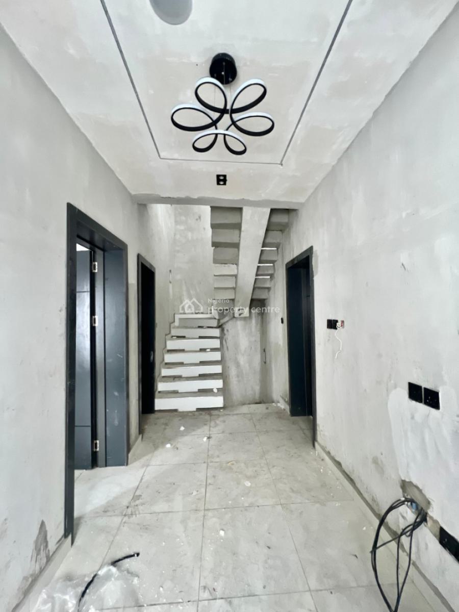 Very Good Value 4 Bedroom Semi-detached Duplex on 2 Floors, Comes with a Swimming Pool, Chevron Toll Gate, Orchid Road, Lekki, Lagos, Semi-detached Duplex for Sale