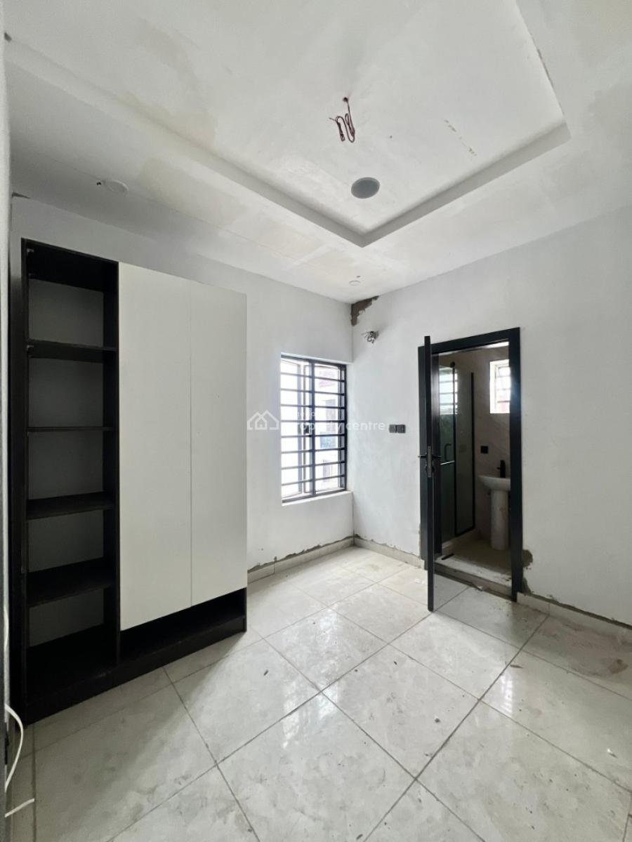 Very Good Value 4 Bedroom Semi-detached Duplex on 2 Floors, Comes with a Swimming Pool, Chevron Toll Gate, Orchid Road, Lekki, Lagos, Semi-detached Duplex for Sale