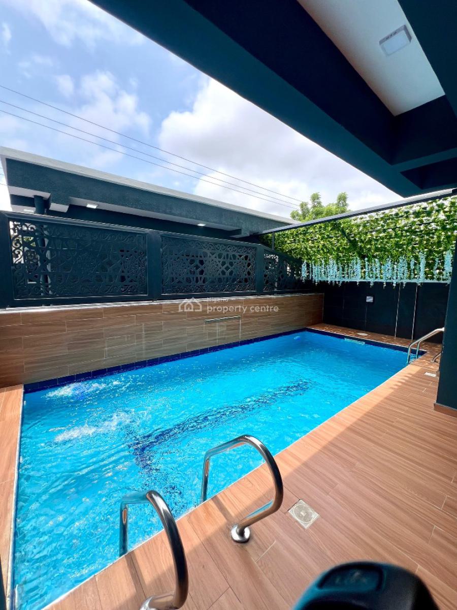 Stunning 2 Bedroom Apartment, Lekki Phase 1, Lekki, Lagos, Flat / Apartment for Sale