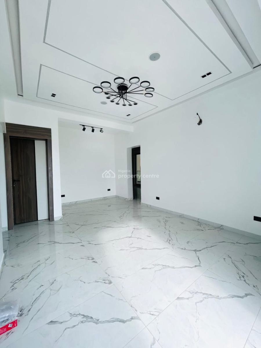 Fantastically Carved Luxury Apartments with Elevator, Lekki Phase 1, Lekki, Lagos, Flat / Apartment for Sale