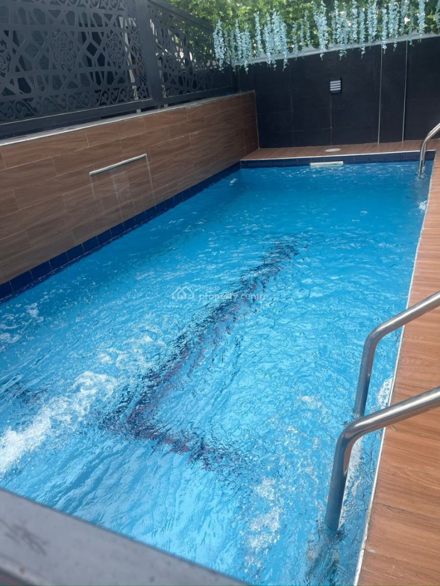 3 Bedroom Apartment with a Swimming Pool, Lekki Phase 1, Lekki, Lagos, Flat / Apartment for Sale