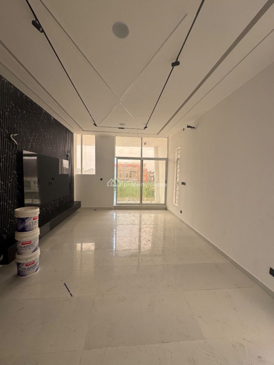 Spacious 5 Bedroom Fully Detached House with Pool, Ologolo, Lekki, Lagos, Detached Duplex for Sale