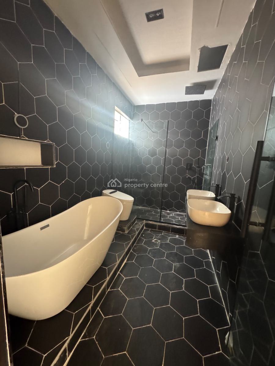 Spacious 5 Bedroom Fully Detached House with Pool, Ologolo, Lekki, Lagos, Detached Duplex for Sale