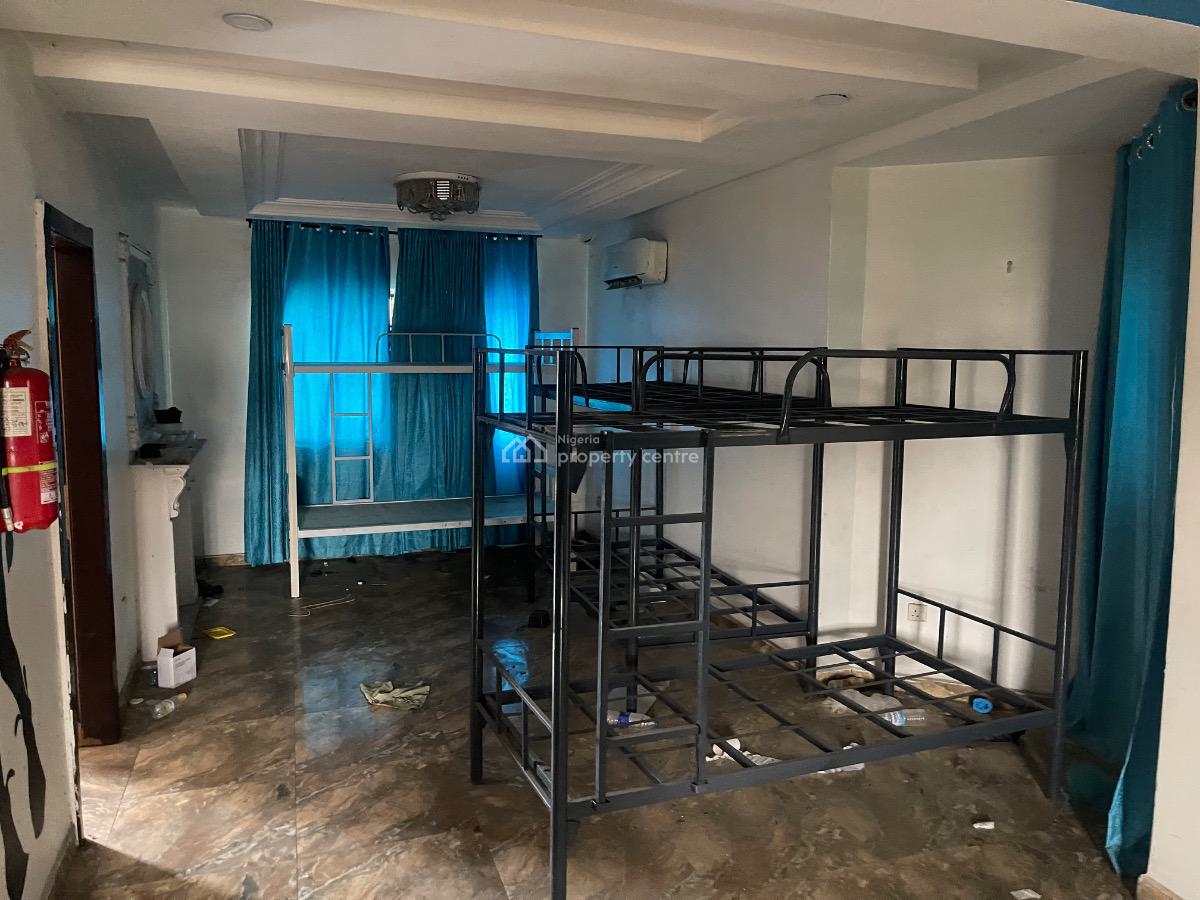 3 Units of 3bedroom Flat, Plot 11 Adeniyi Coker Street Dideolu Estate, Victoria Island (vi), Lagos, Flat / Apartment for Rent