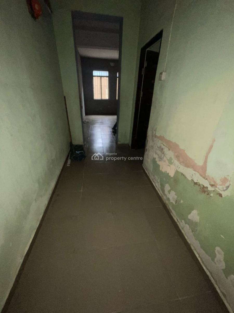 Decent Spacious 3 Bedroom Ground Flat with 2 Toilet 2 Bathroom All Tilled with Kitchen, Close to R Jolad Hospital Axis, New Garage, Gbagada, Lagos, Flat / Apartment for Rent