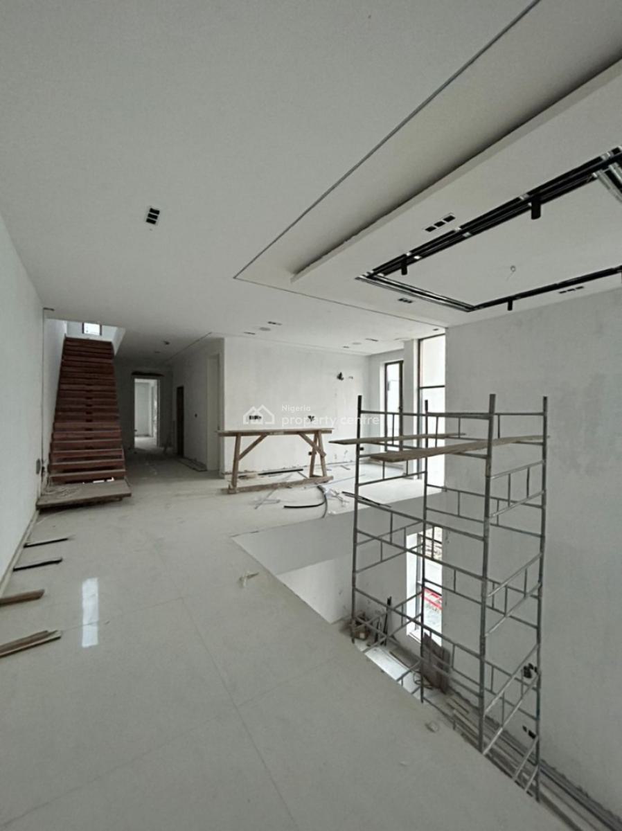 Luxurious and Spacious 5 Bedroom Duplex, Osapa, Lekki, Lagos, Detached Duplex for Sale