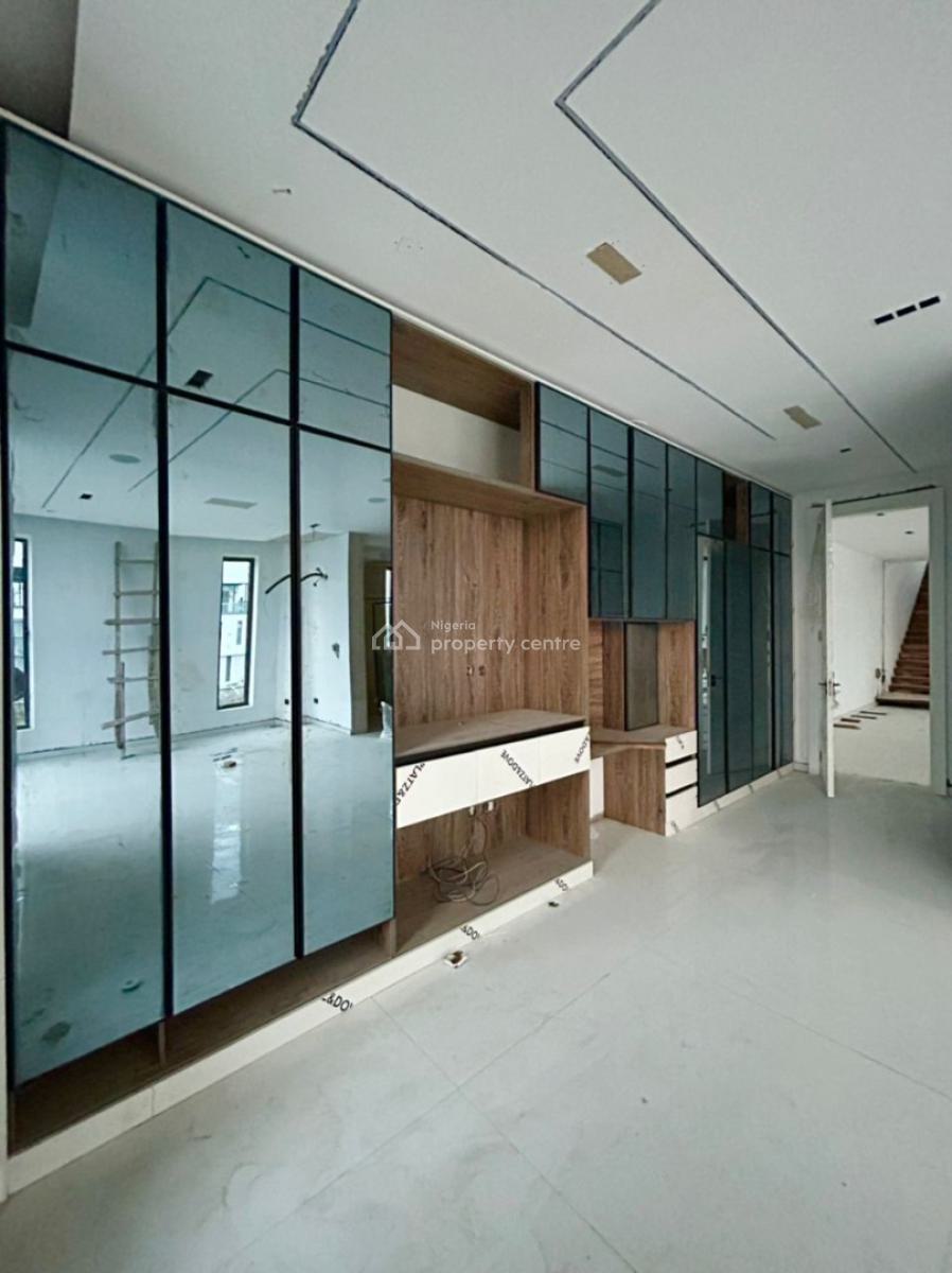 Luxurious and Spacious 5 Bedroom Duplex, Osapa, Lekki, Lagos, Detached Duplex for Sale