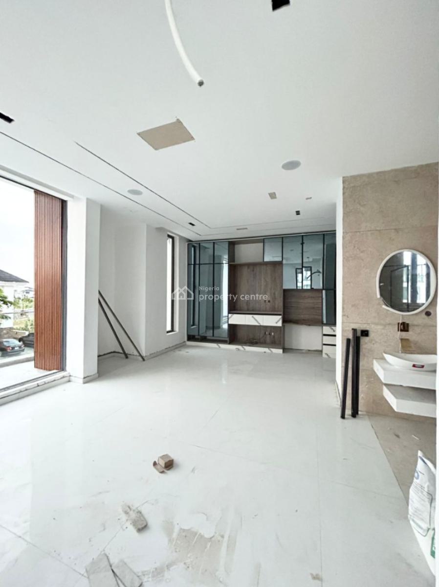 Luxurious and Spacious 5 Bedroom Duplex, Osapa, Lekki, Lagos, Detached Duplex for Sale