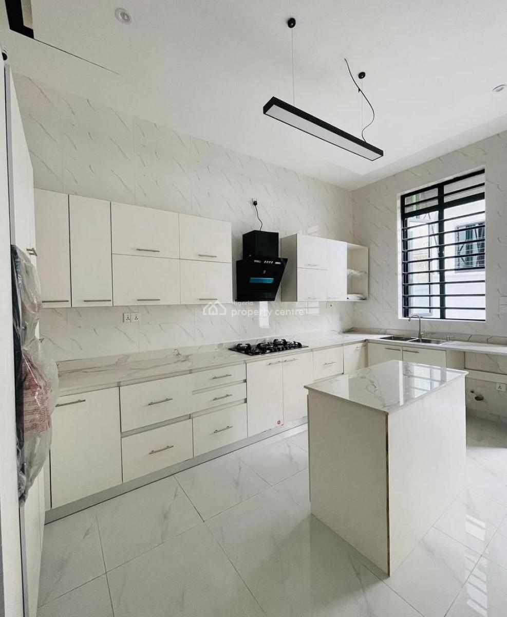 Modestly Finished Luxury 4 Bedroom Semi- Detached Duplex with Bq, Chevron, Lekki, Lagos, Semi-detached Duplex for Sale