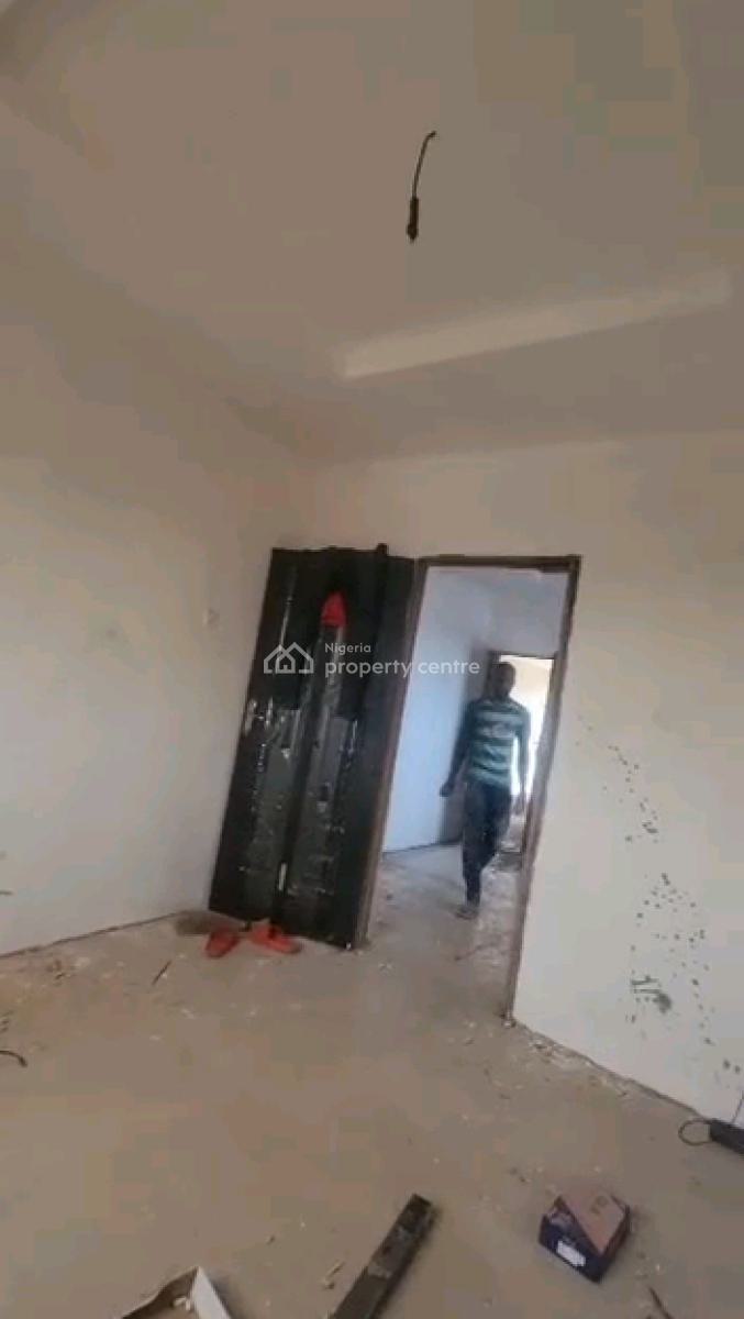 a Decent and Standard and Nice Miniflat,  Upstairs, New Garage, Gbagada, Lagos, Mini Flat (room and Parlour) for Rent