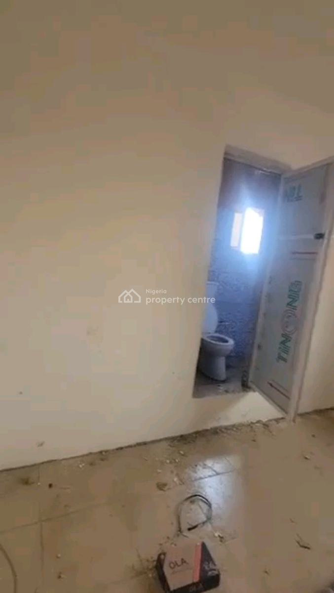 a Decent and Standard and Nice Miniflat,  Upstairs, New Garage, Gbagada, Lagos, Mini Flat (room and Parlour) for Rent
