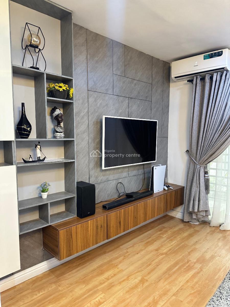 Our Lovely  2 Bedroom Waterfront Apartment with Balconies,ps5,snooker, Lekki Phase 1, Lekki, Lagos, Flat / Apartment Short Let