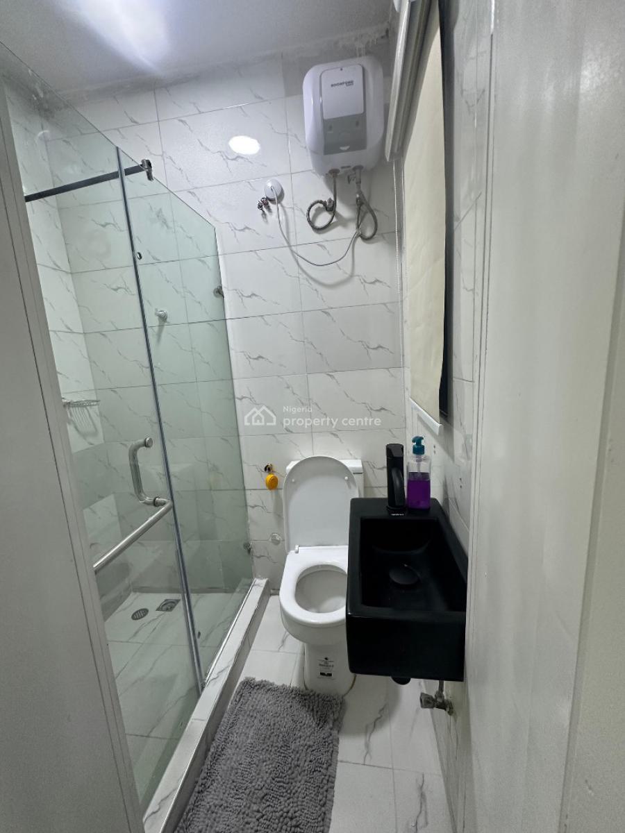 Our Lovely  2 Bedroom Waterfront Apartment with Balconies,ps5,snooker, Lekki Phase 1, Lekki, Lagos, Flat / Apartment Short Let